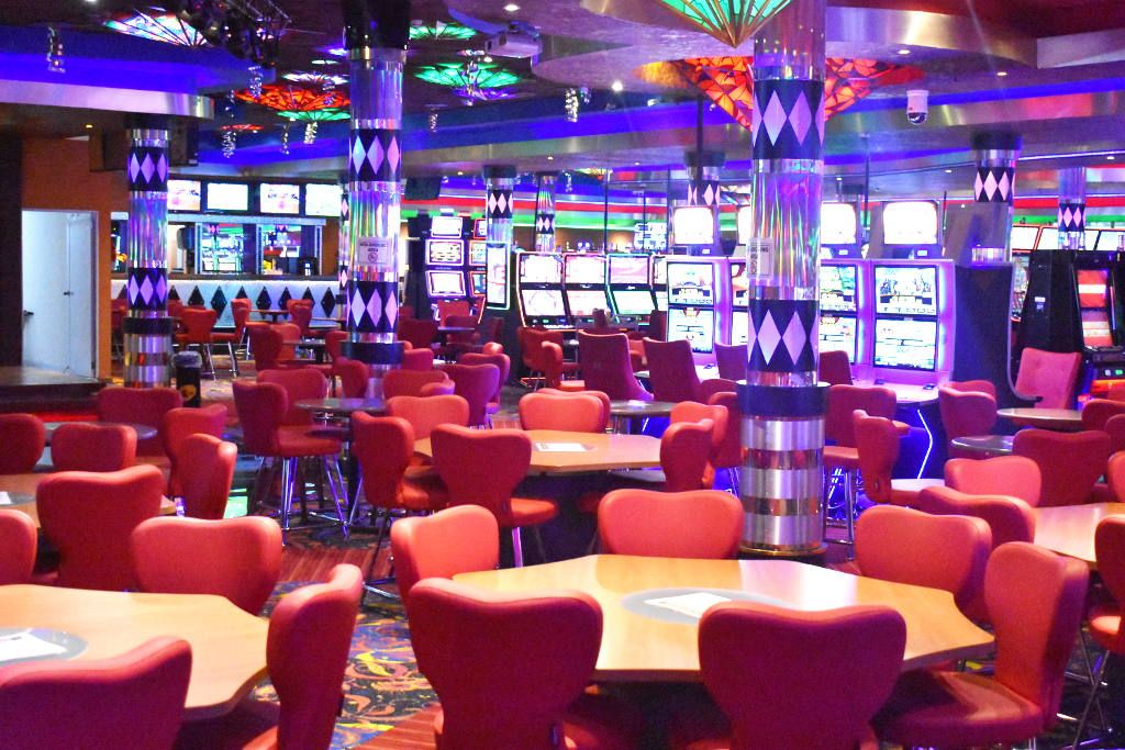 jump up casino st maarten interior 1024 1